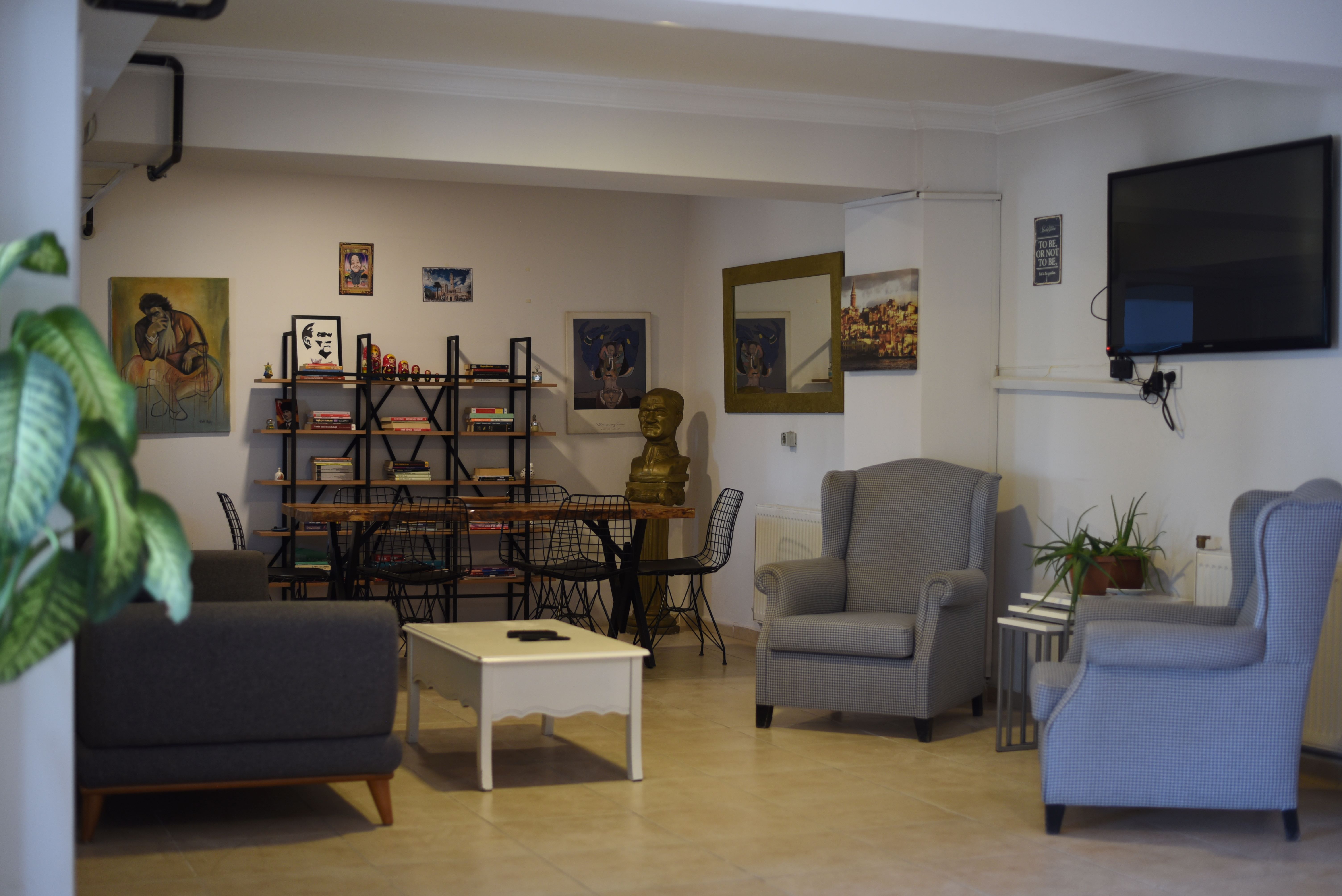 İzmir Buca Erkek Öğrenci Yurdu İzmir Buca Erkek Öğrenci Yurdu